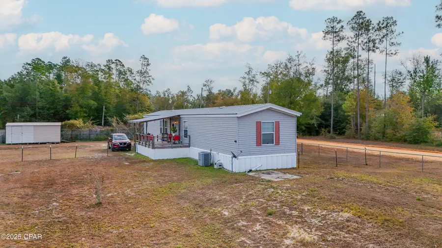 12103 Edgewood Road, Fountain, FL 32438 - Image #3