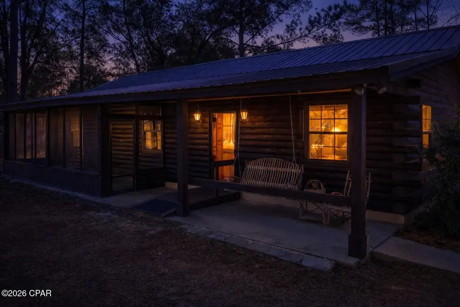 3031 Pineoaks Lane, Chipley, FL 32428 - Image #2