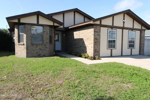 721 J J Drive, Panama City, FL 32404