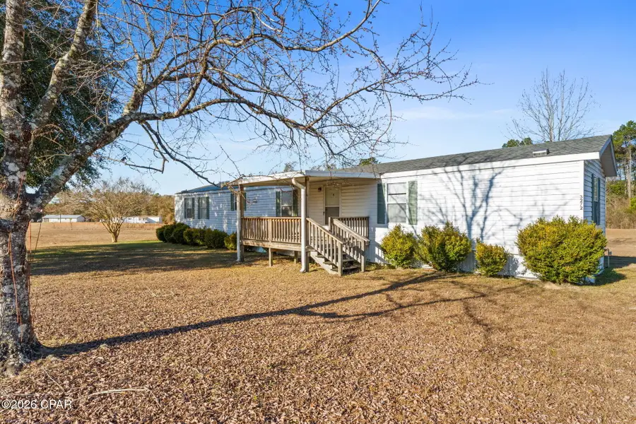3272 Twin Lakes Drive, Bonifay, FL 32425 - Image #3