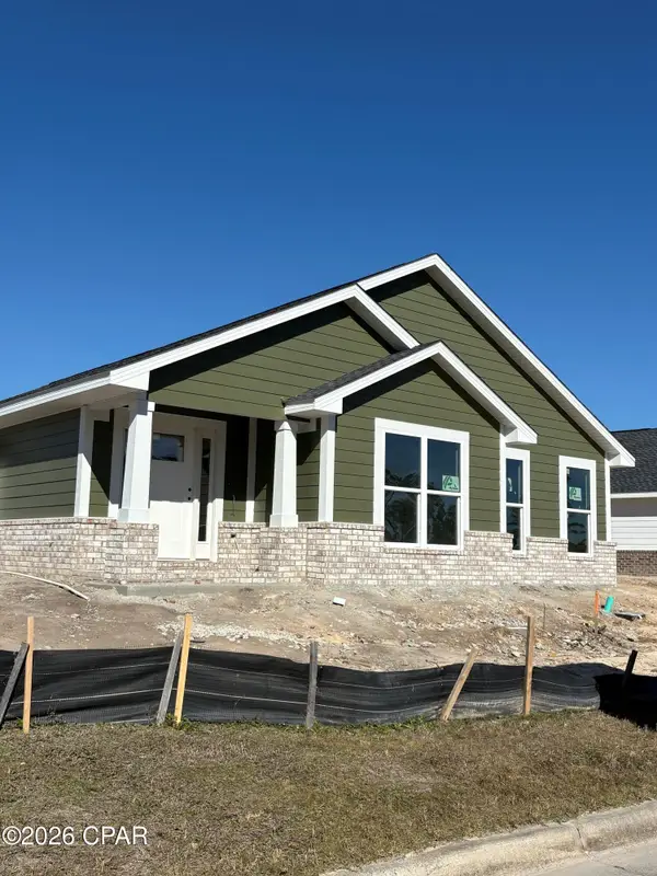 11445 Godart Street, Panama City, FL 32404