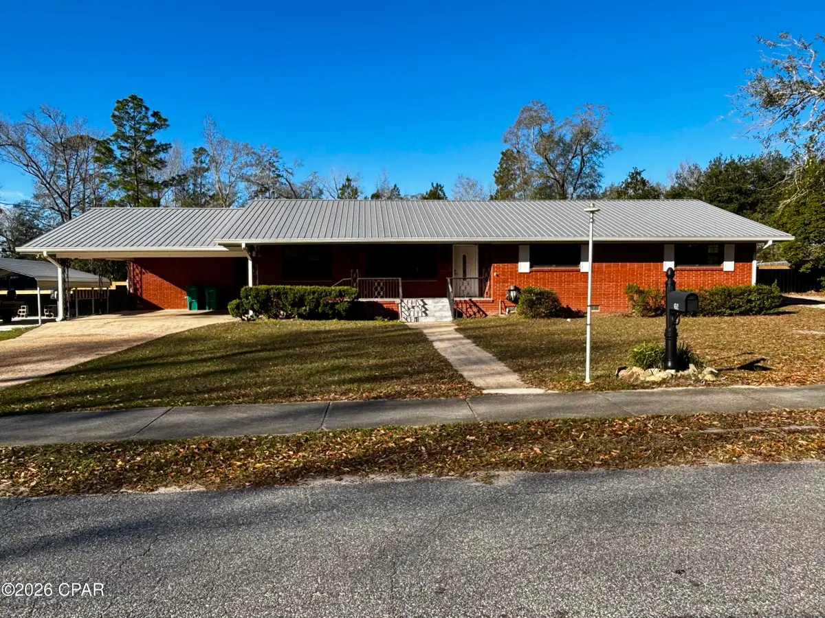 652 N 2nd Street, Chipley, FL 32428 - Image #1
