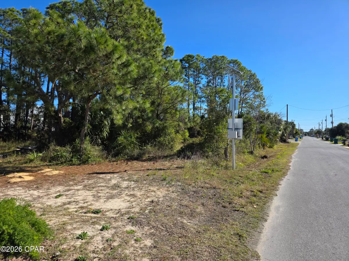 5700 Pinetree Avenue, Panama City, FL 32408 - Image #1