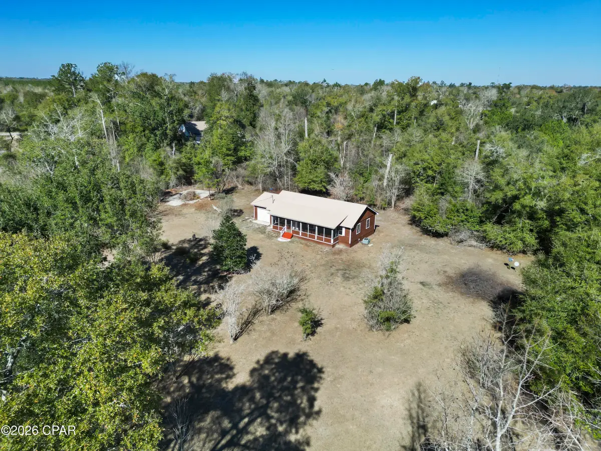 6385 Blue Arrow Drive, Marianna, FL 32446 - Image #1