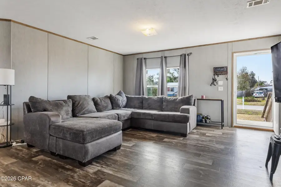 134 N Larry Drive, Panama City, FL 32404 - Image #2