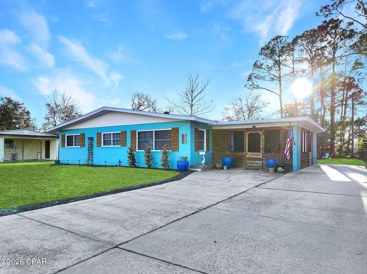 1802 Garrison Avenue, Port Saint Joe, FL 32456 - Image #1