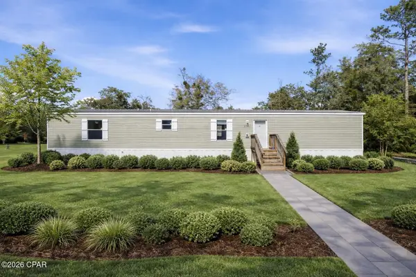 11907 Evergreen Street, Fountain, FL 32438