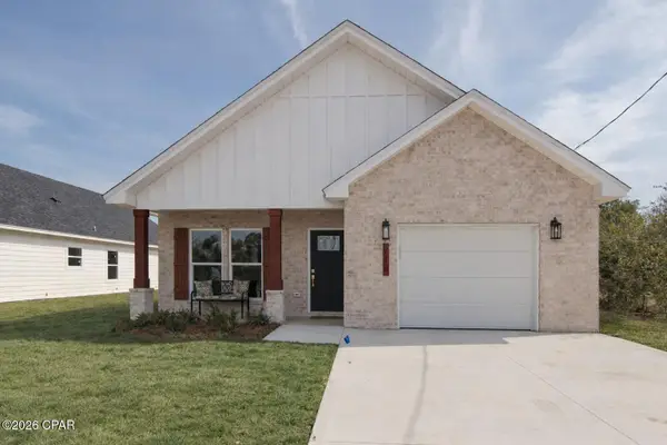 718 School Avenue, Panama City, FL 32401