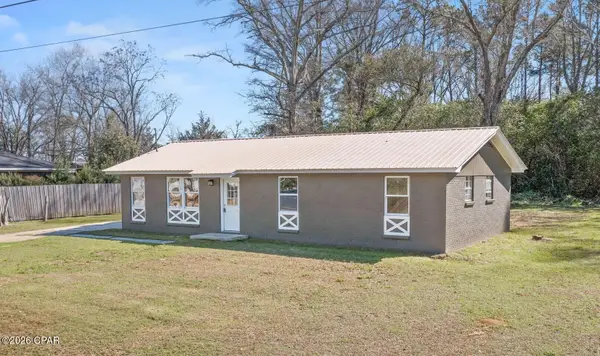 1037 Payne Street, Graceville, FL 32440
