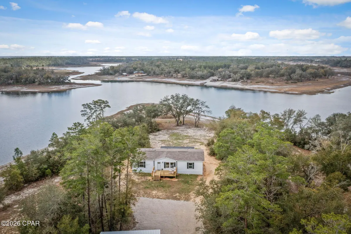 2934 Shoreline Drive, Chipley, FL 32428 - #1