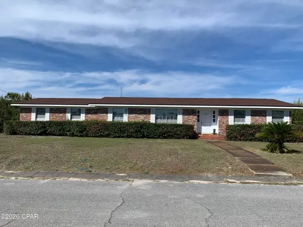 818 W 8th Street, Panama City, FL 32401