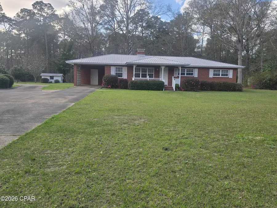 1235 N Waukesha Street, Bonifay, FL 32425 - #2