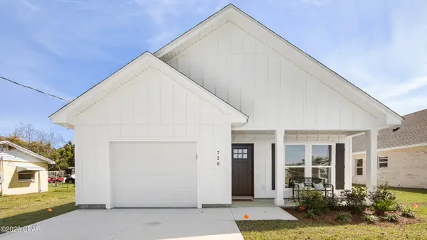 720 School Avenue, Panama City, FL 32401