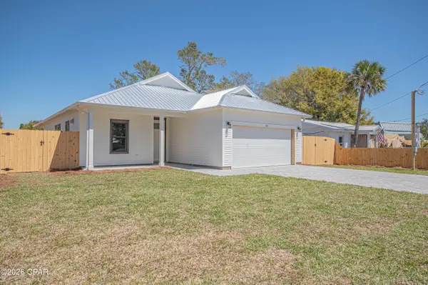 18 Wood Avenue, Panama City, FL 32404