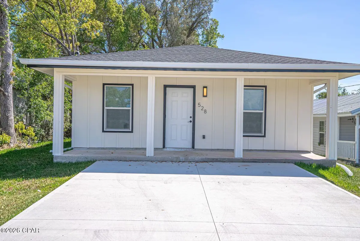 528 E 9th Street, Panama City, FL 32401 - #1