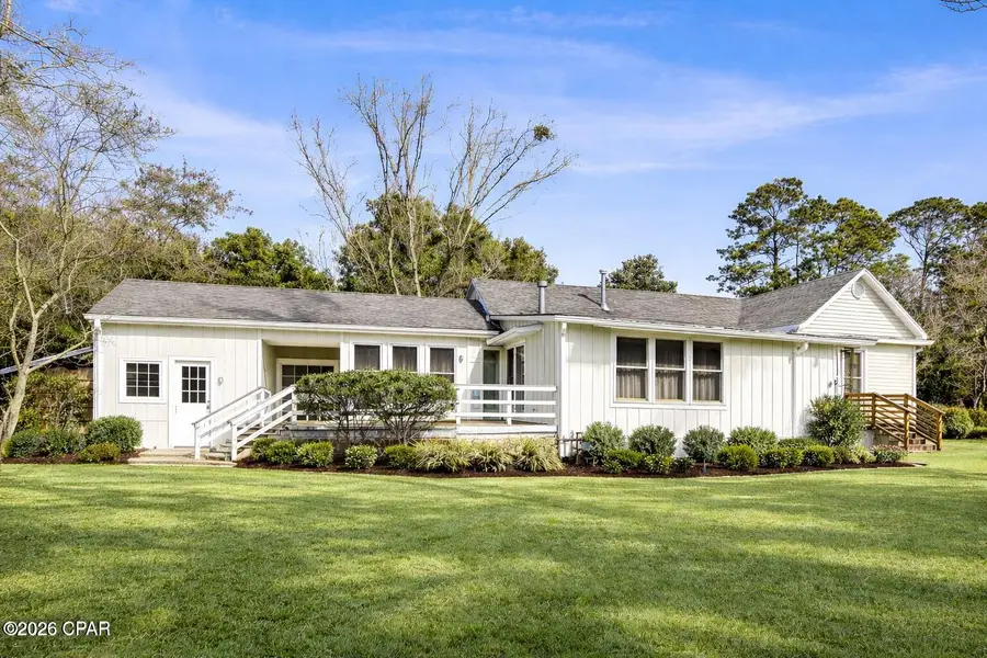 672 Main Street, Chipley, FL 32428 - #2