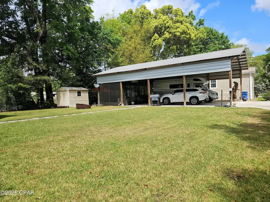 140 Donna's Place, Wewahitchka, FL 32465 - #3