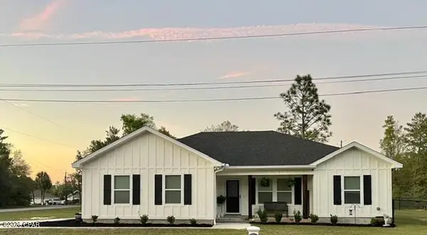 3881 Merger Drive, Chipley, FL 32428