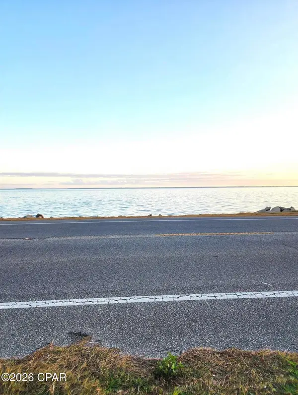 747 Us Highway 98 Highway, East Point, FL 32328