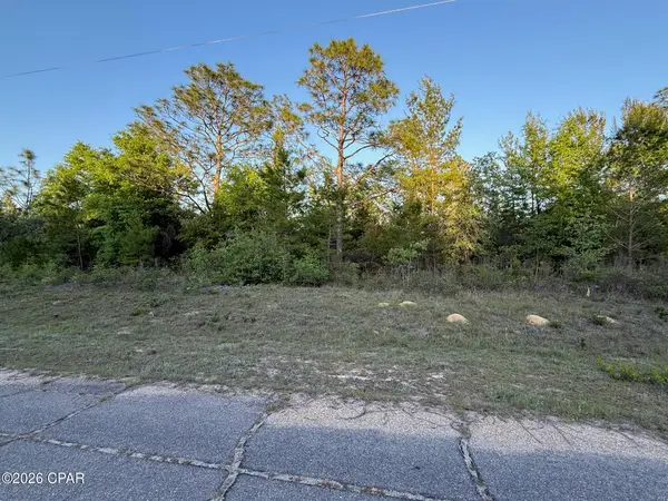 4131 Cambridge Drive, Chipley, FL 32428