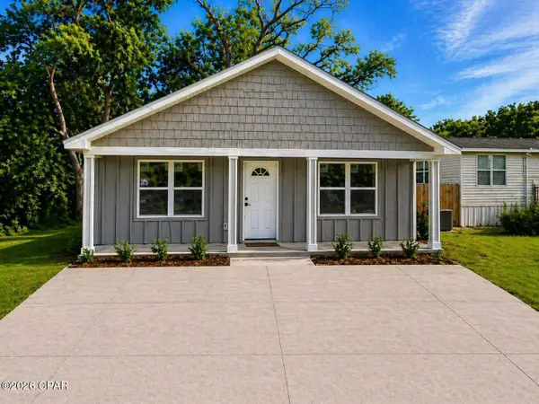 706 School Avenue, Panama City, FL 32401