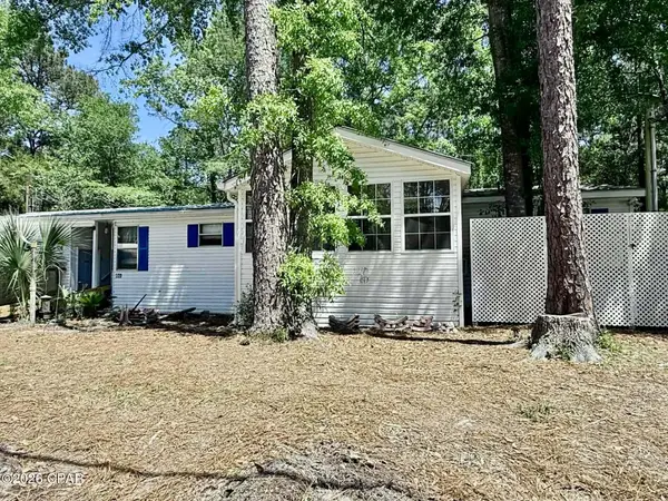 611 Alaqua Drive, Freeport, FL 32439