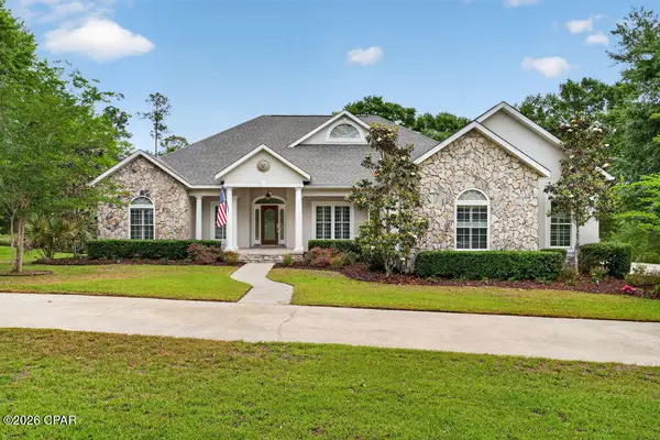 1138 Pine Bluff Drive, Chipley, FL 32428