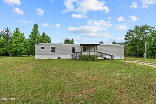17627 Fall Lane, Fountain, FL 32438