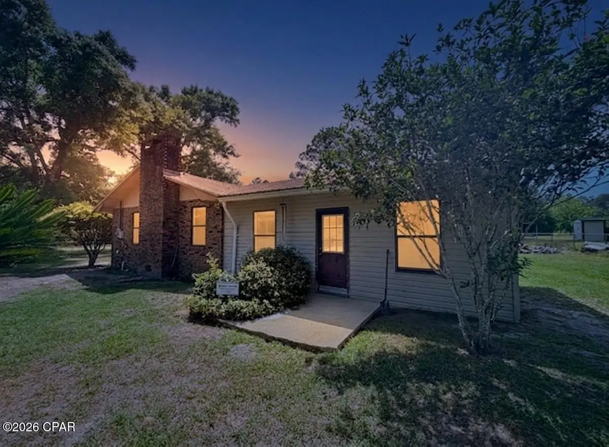 698 Bradley Lane, Chipley, FL 32428 - #1