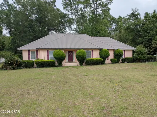 4710 The Oaks Drive, Marianna, FL 32446