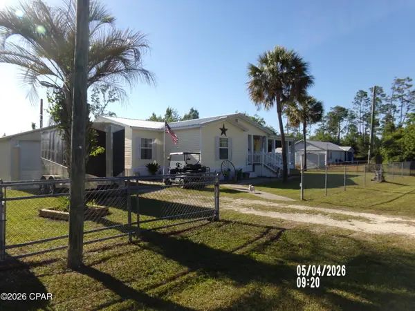 17941 Park Place, Fountain, FL 32438