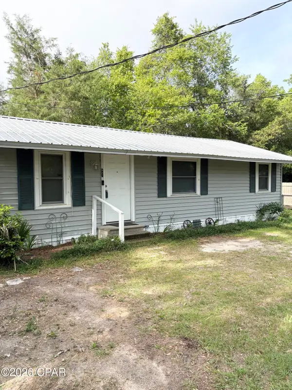 947 11th Avenue, Graceville, FL 32440