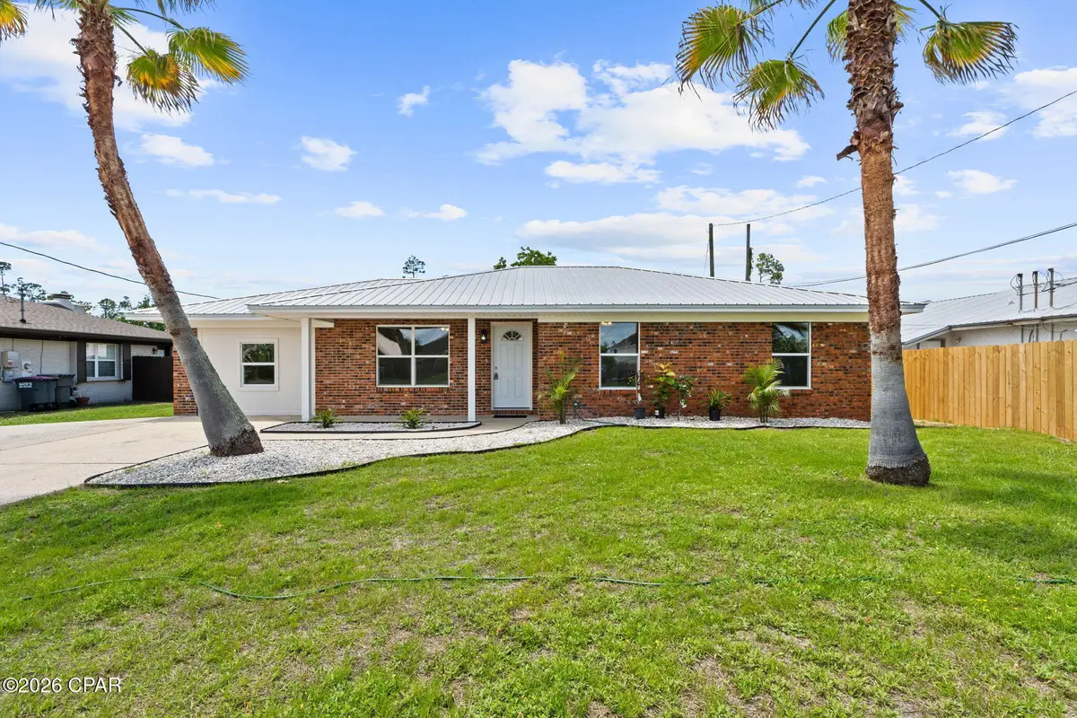 1420 S Berthe Avenue, Panama City, FL 32404 - #1