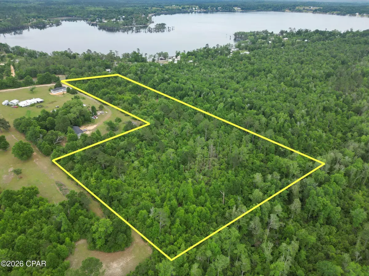 000 Lakepoint Road, Alford, FL 32420 - #1