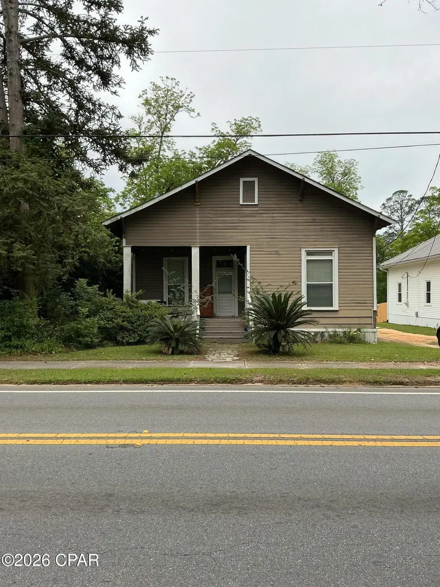 704 Main Street, Chipley, FL 32428 - #2