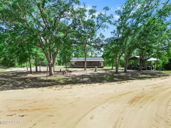 946 Fargo Drive, Alford, FL 32420