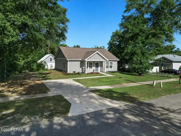 16424 SE Pear Street, Blountstown, FL 32424