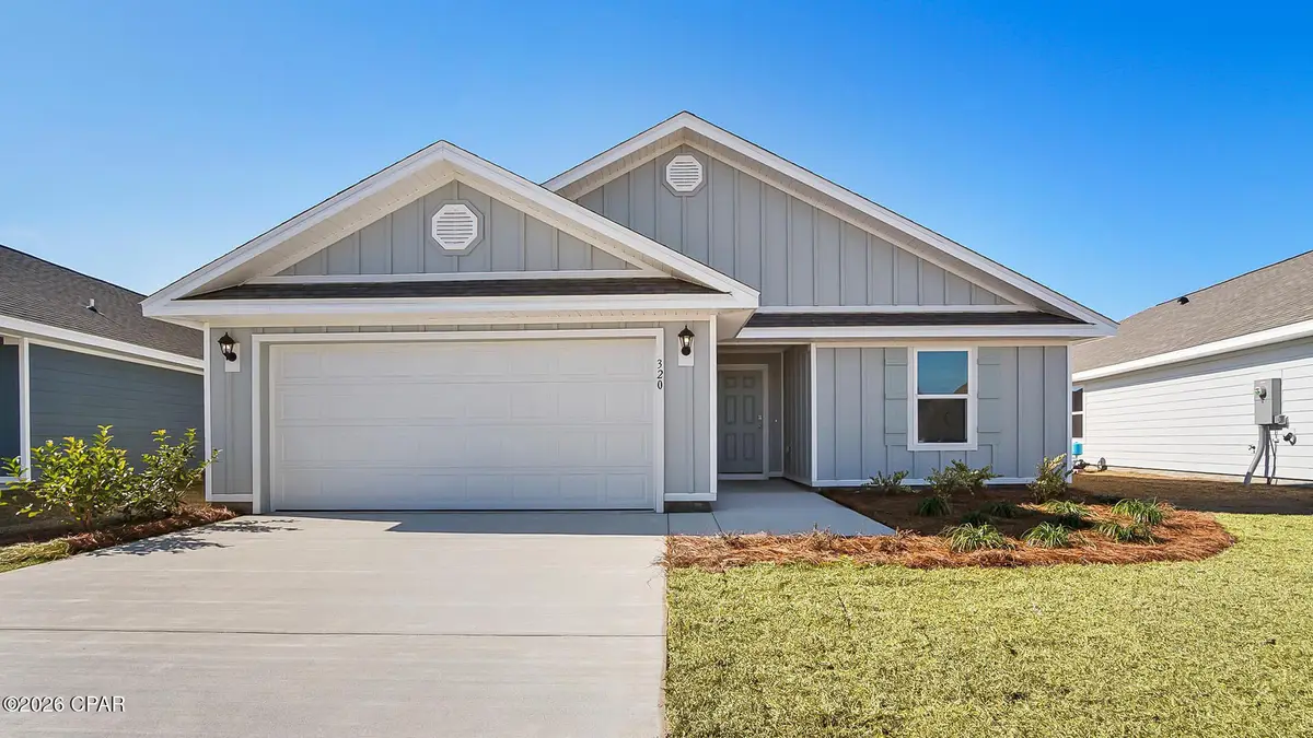 3992 Oxford Avenue, Chipley, FL 32428 - #1