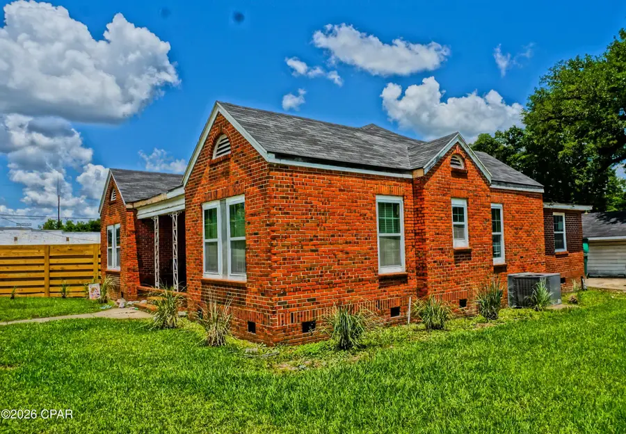 3128 Main Street, Cottondale, FL 32431 - #3