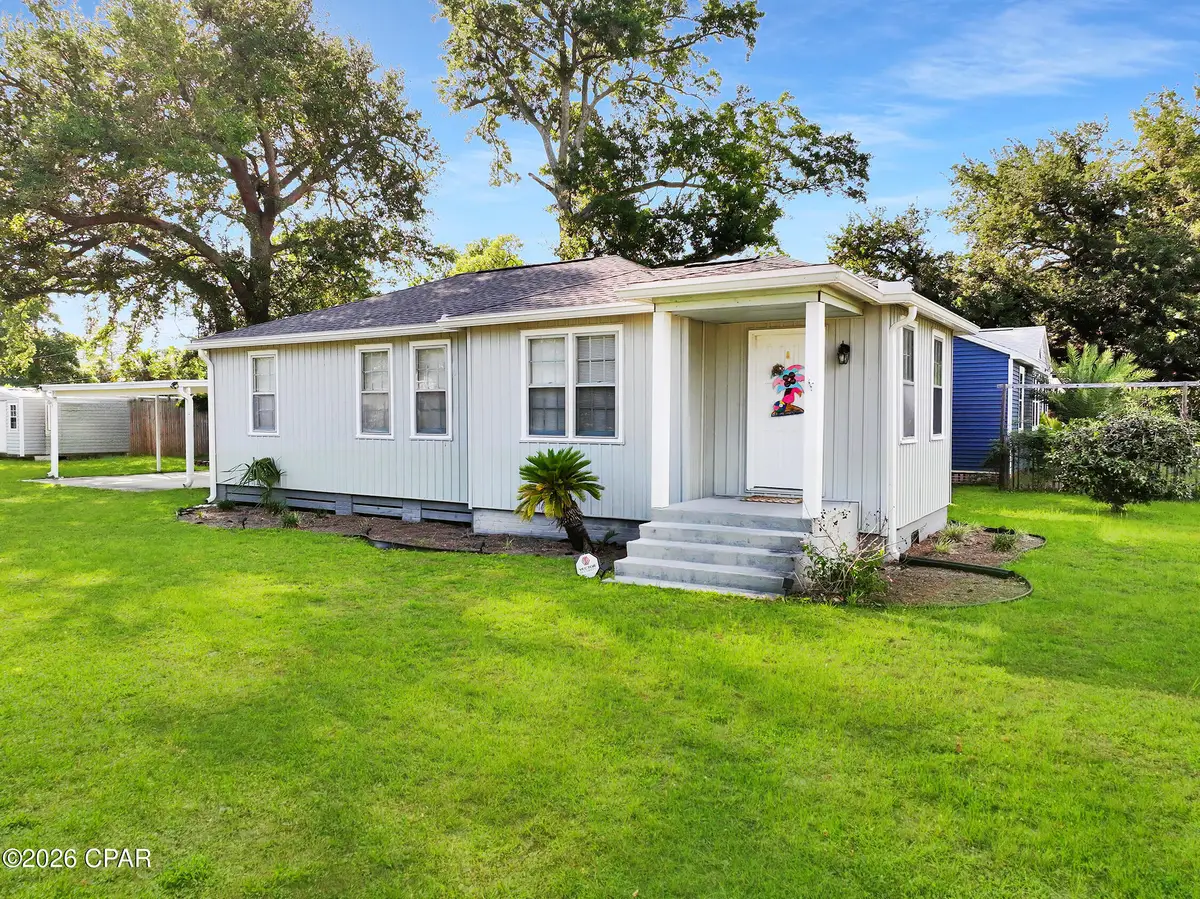 1214 Long Avenue, Port Saint Joe, FL 32456 - #1