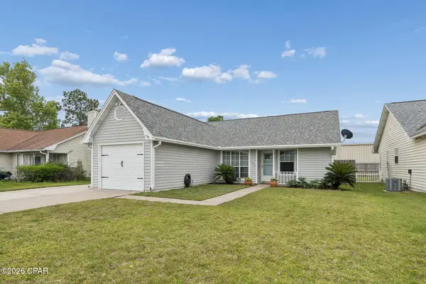 102 Heritage Circle, Panama City Beach, FL 32407