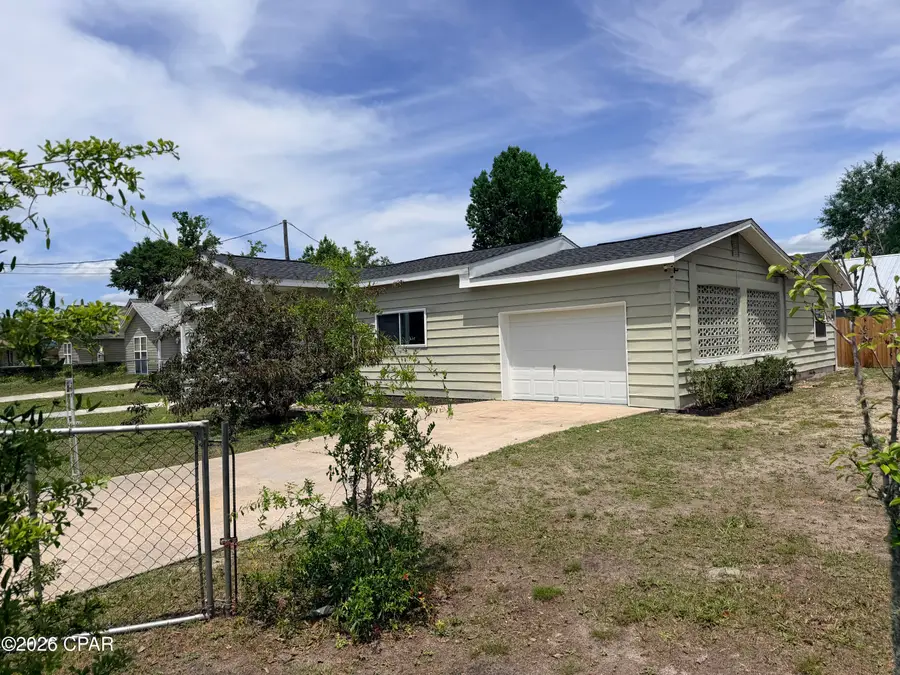1417 Wisconsin Avenue, Lynn Haven, FL 32444 - #2