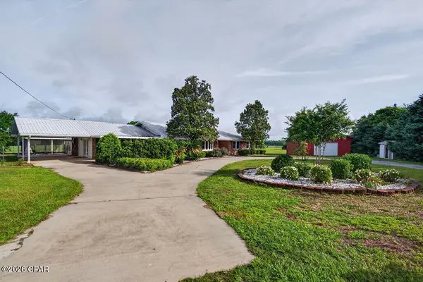 1712 Shamrock Lane, Chipley, FL 32428