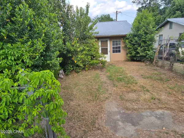 16895 Orange Street, Blountstown, FL 32424