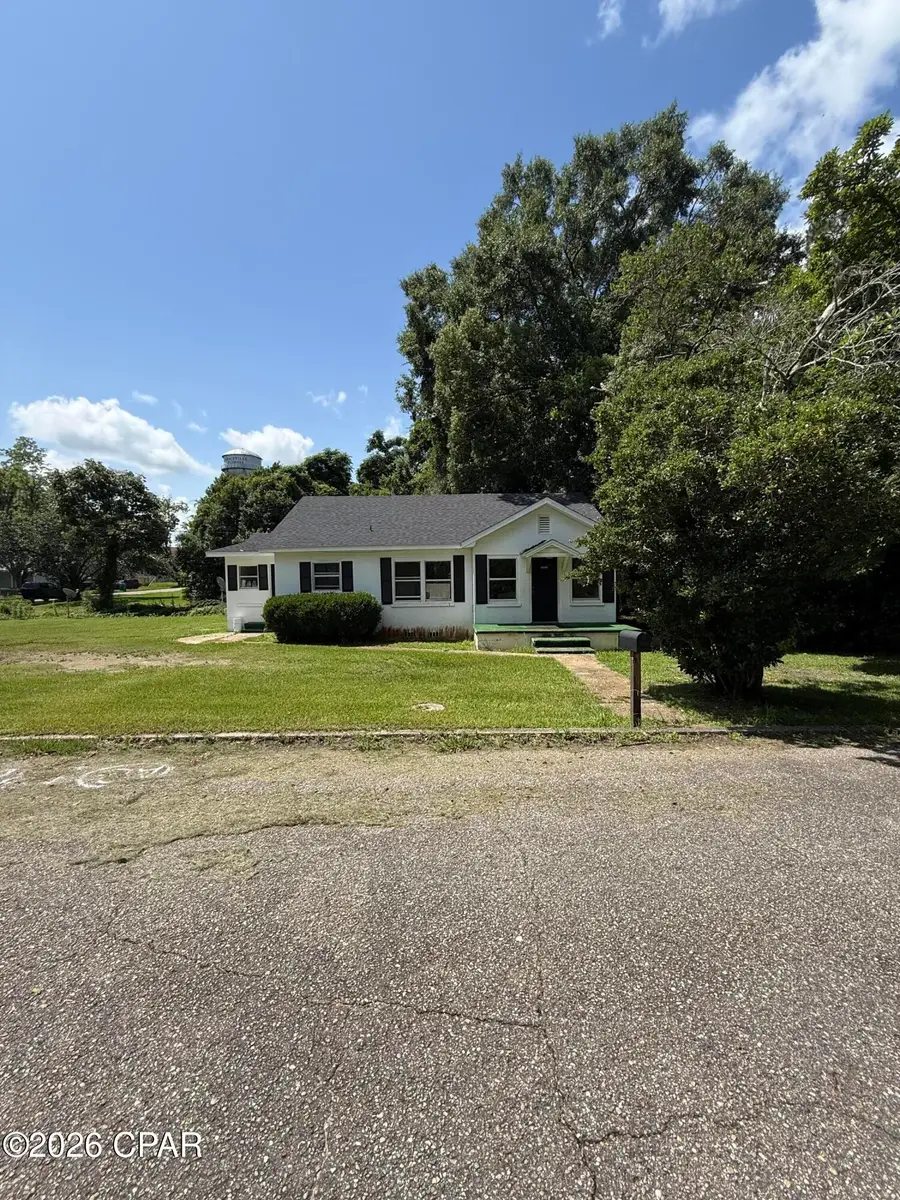 1007 7th Avenue, Graceville, FL 32440 - #2