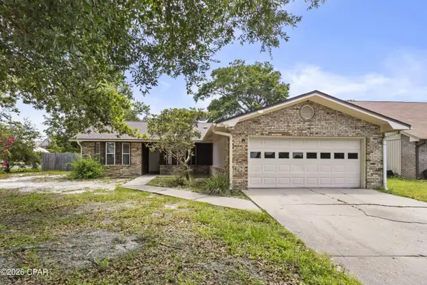 230 Collinfurst Square, Panama City, FL 32404