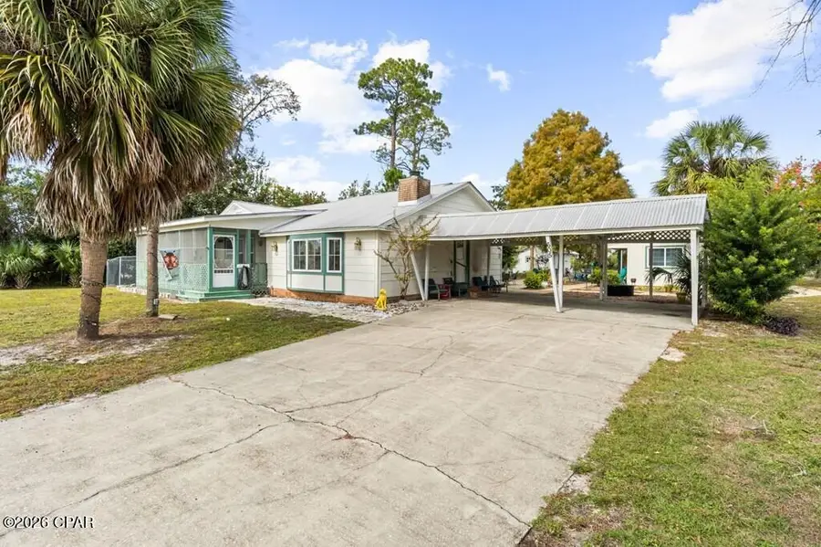 605 10th Street, Port Saint Joe, FL 32456 - #2