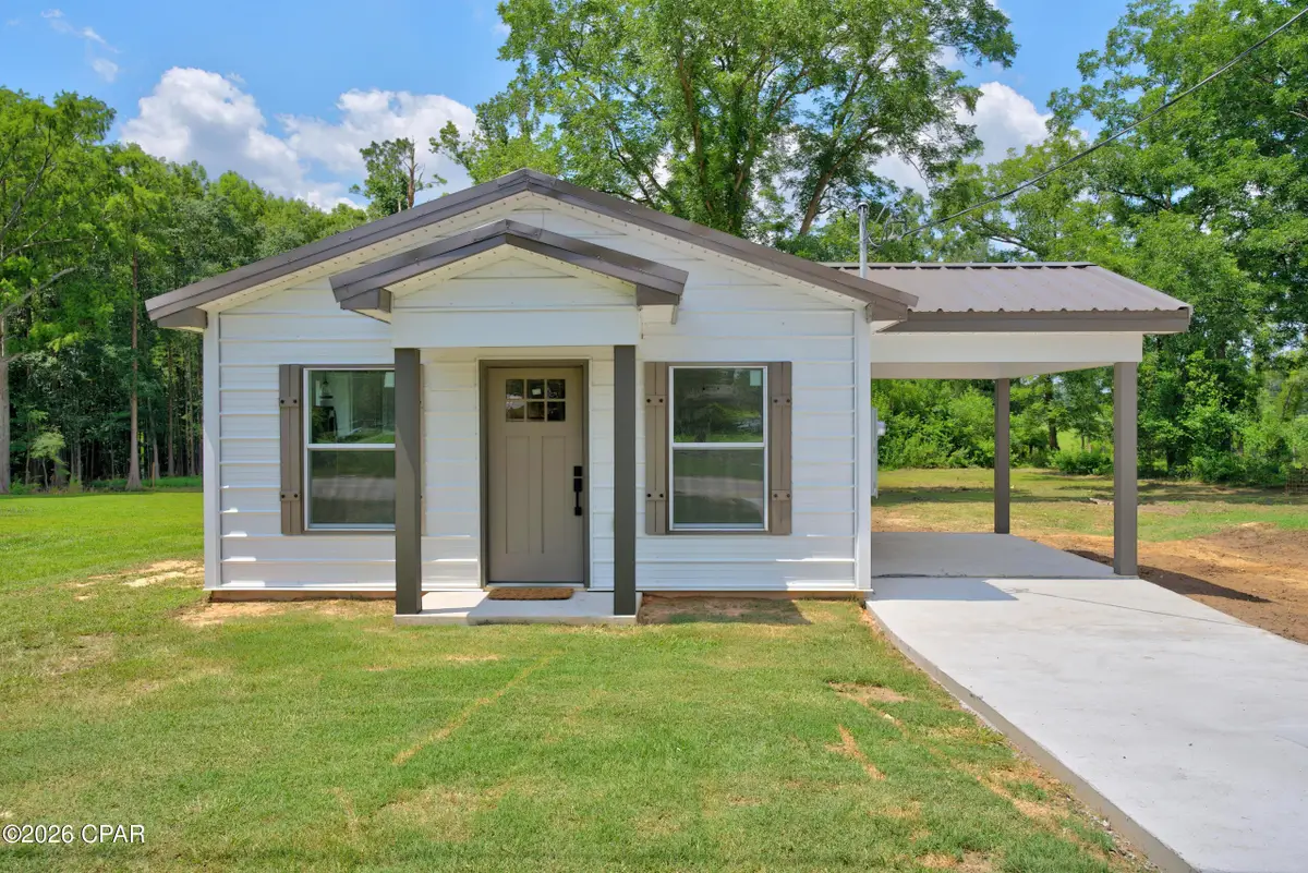 1028 Pelham Avenue, Graceville, FL 32440 - #1