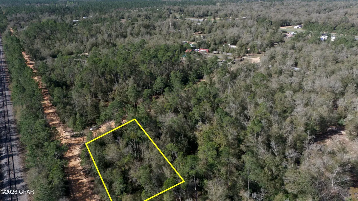 8 Dixie Avenue, Fountain, FL 32438 - #1