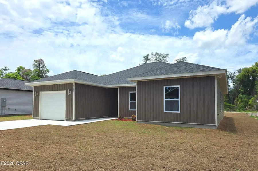 4921 E 2nd Street, Panama City, FL 32404 - #2